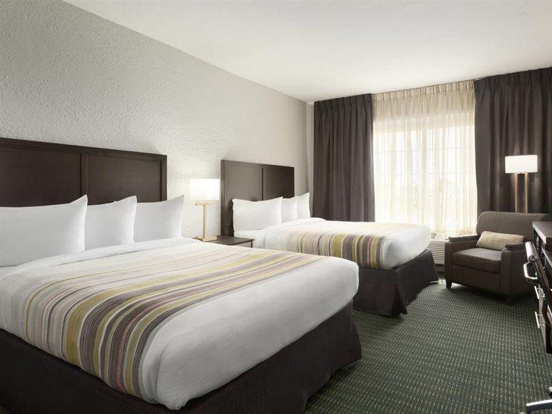 Surestay Plus Hotel By Best Western Веро Бич Экстерьер фото