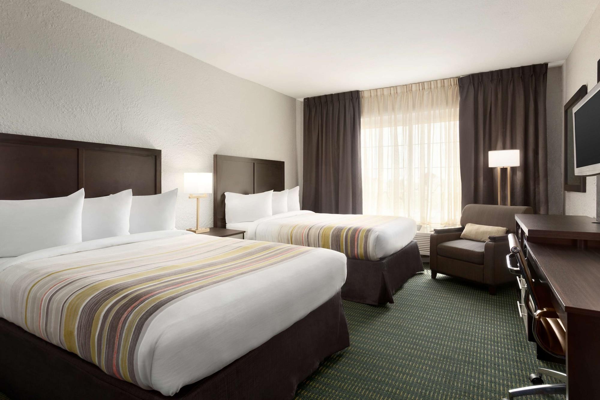 Surestay Plus Hotel By Best Western Веро Бич Экстерьер фото