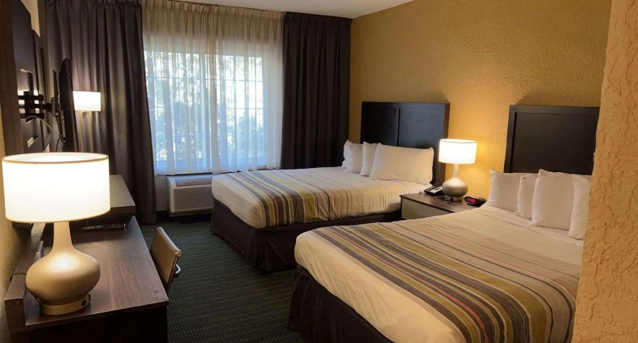 Surestay Plus Hotel By Best Western Веро Бич Экстерьер фото