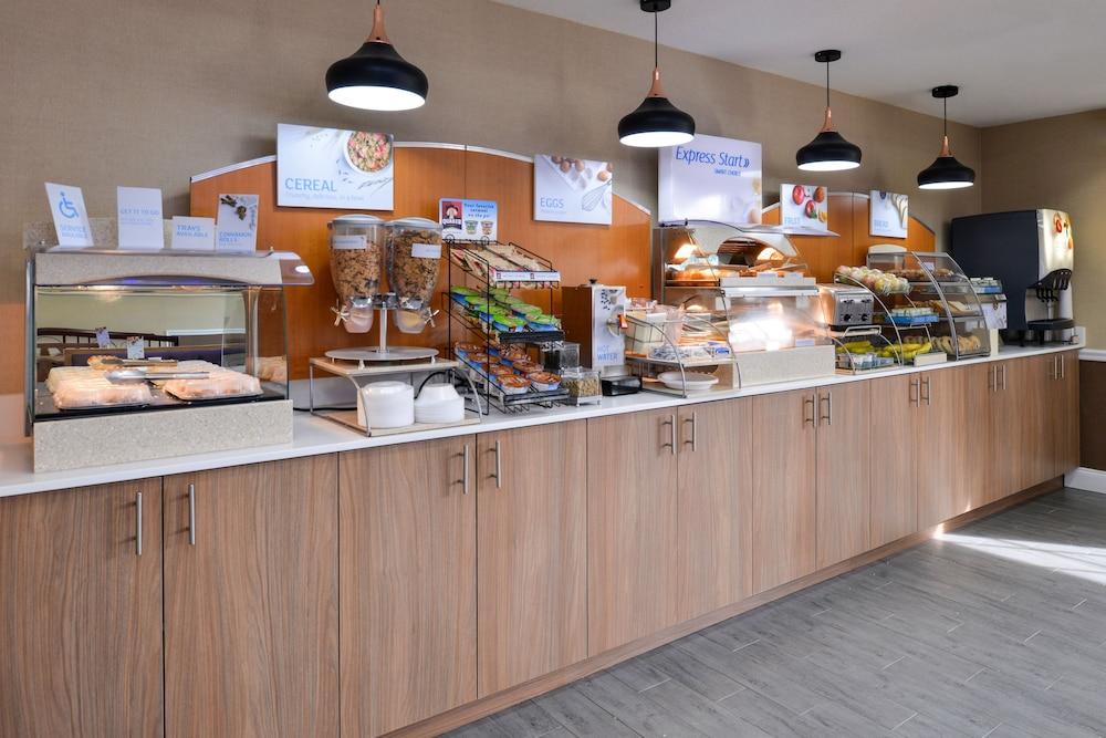 Surestay Plus Hotel By Best Western Веро Бич Экстерьер фото