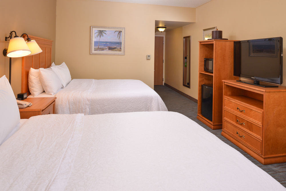 Surestay Plus Hotel By Best Western Веро Бич Экстерьер фото