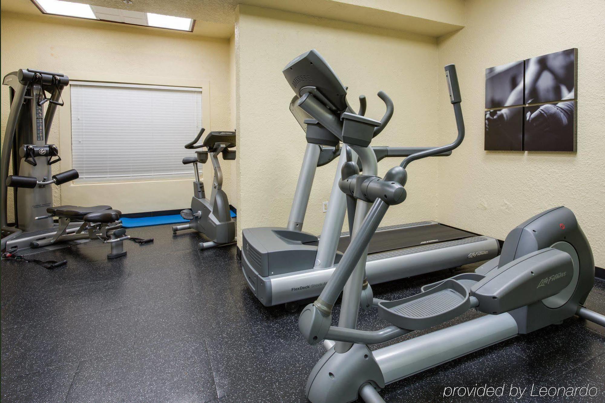 Surestay Plus Hotel By Best Western Веро Бич Экстерьер фото
